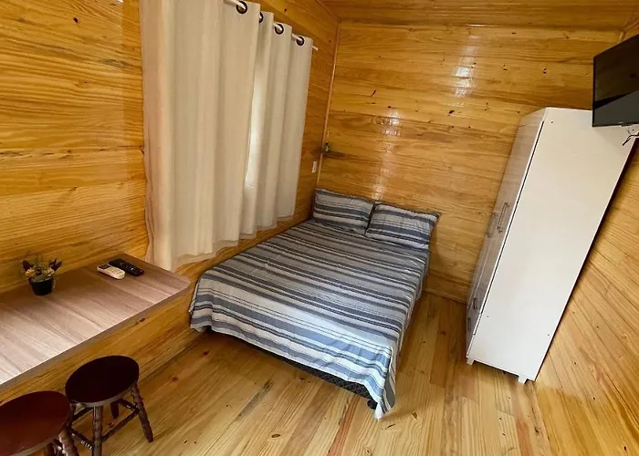 Lindos E Novos Chales Na Regiao Central De Foz